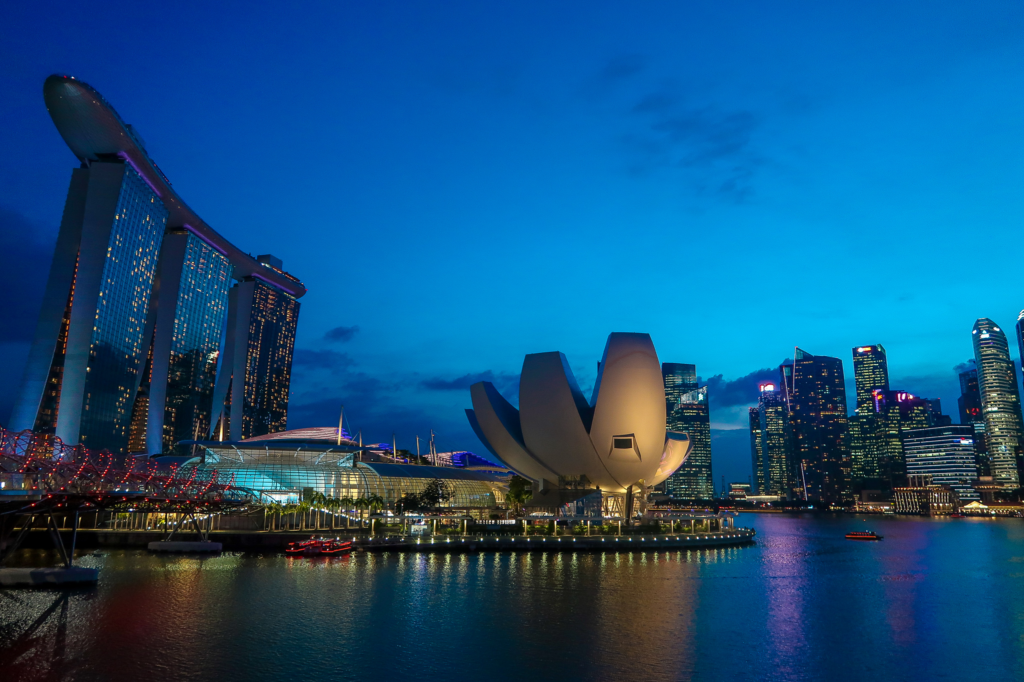 What to do in Singapore - Marina Bay Waterfront Promenade