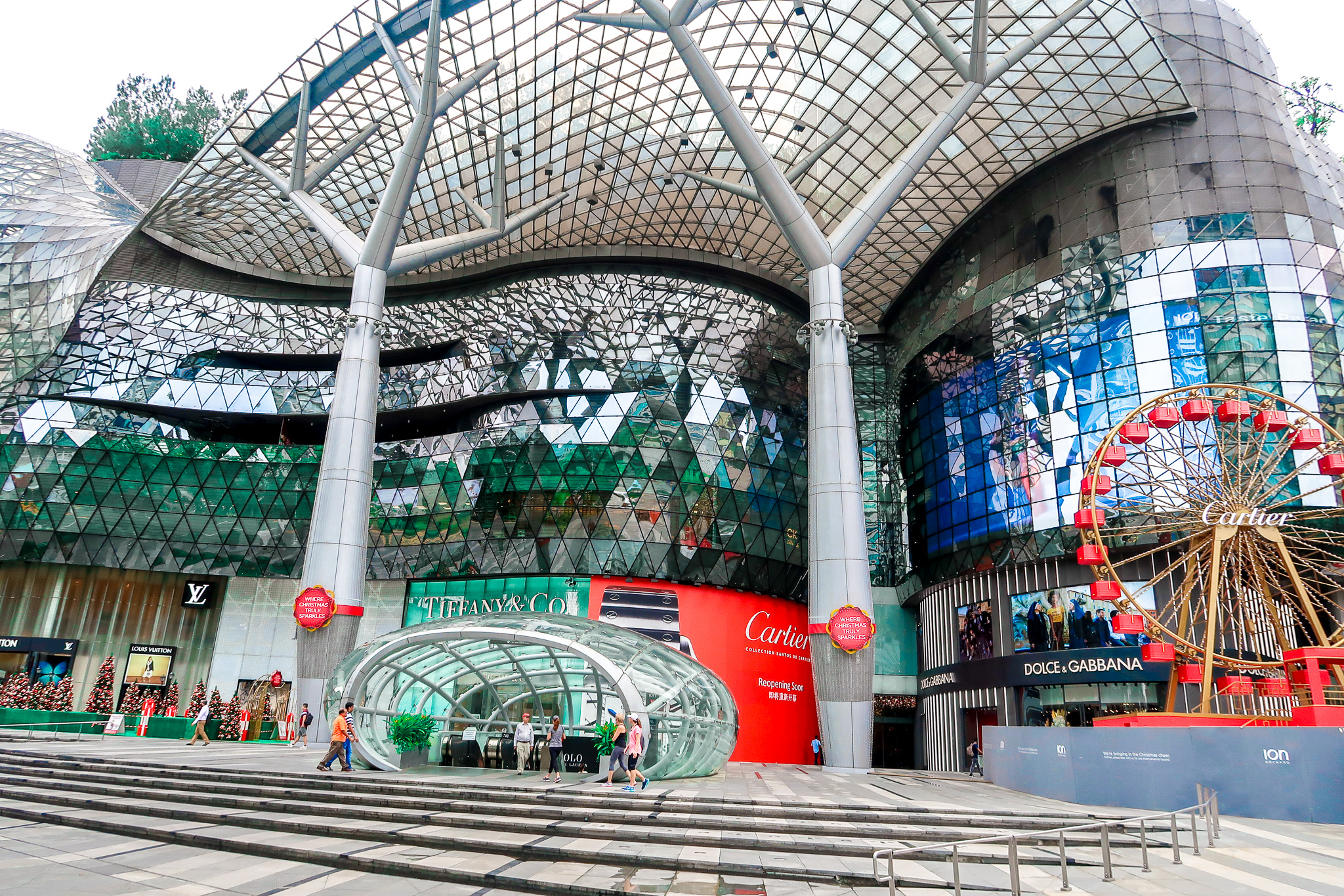 What to do in Singapore - Orchard Road 