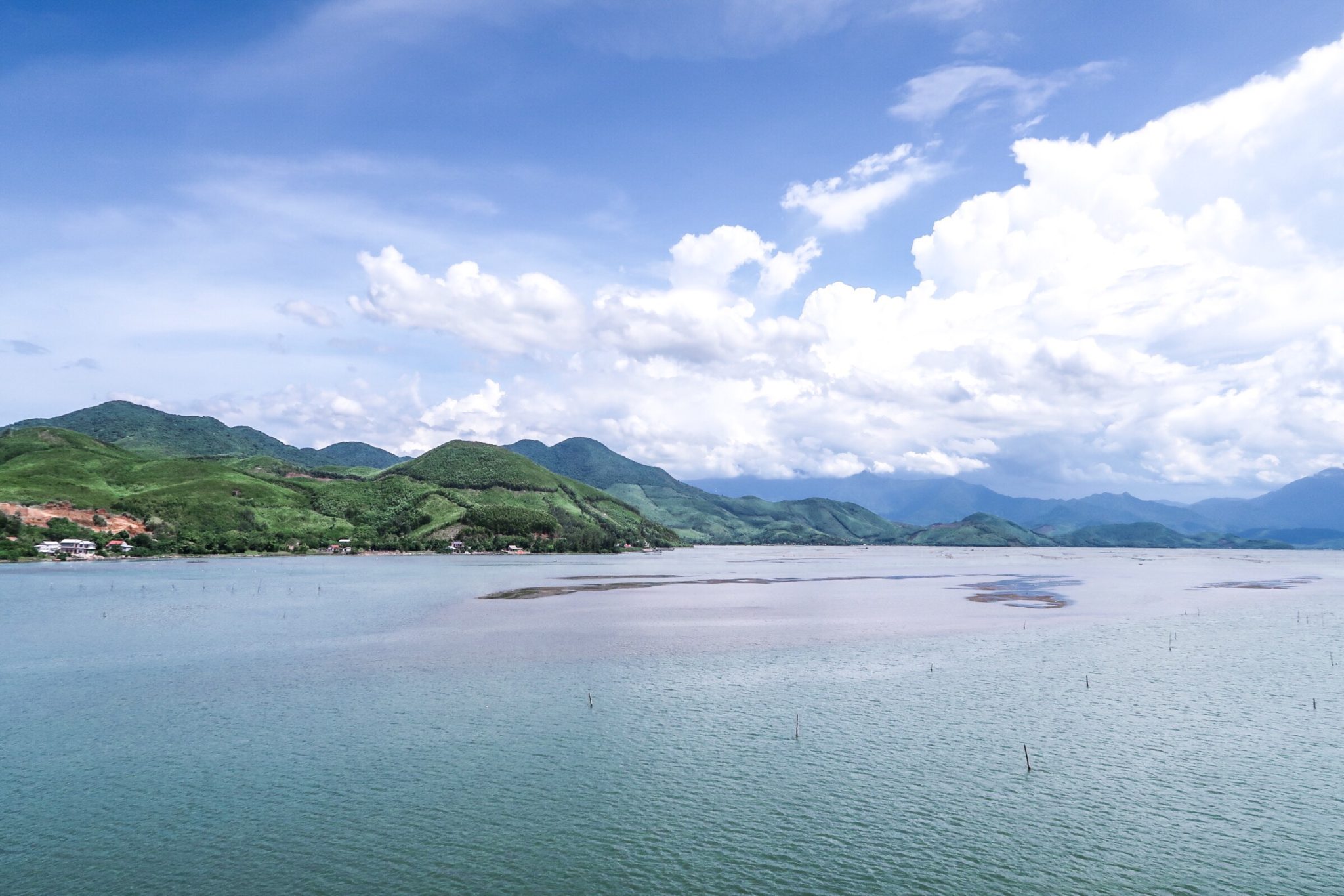 Hai Van Pass Jeep Tour - Salt Lake View 