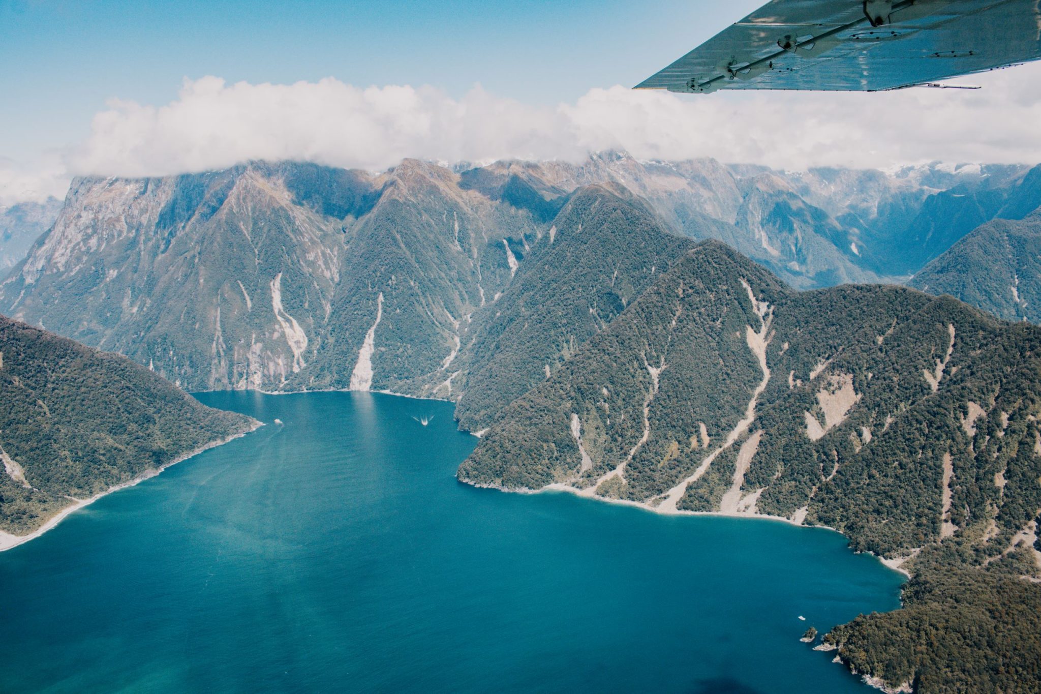 Milford Sound Scenic Flight with Glenorchy Air 